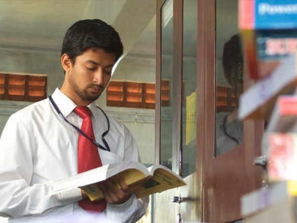 Library-5-585x440